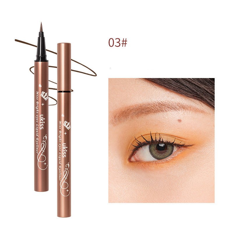 Crayon Eyeliner Waterproof Longue Tenue - Khôl Résistant - Saunders Cosmétiques