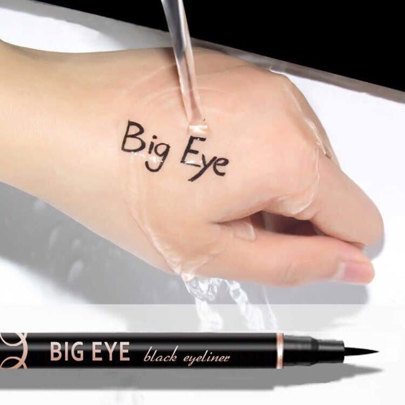 Eyeliner Liquide Waterproof Longue Tenue Précis Anti-Bavure - Saunders Cosmétiques