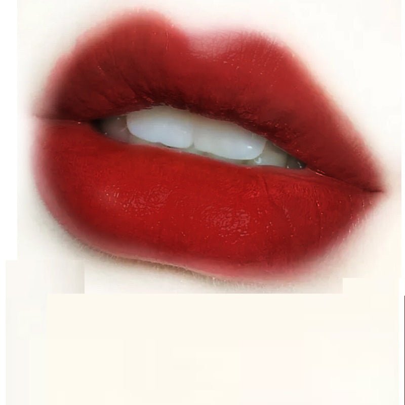 Gloss à Lèvres Nourrissant - Brillance Intense et Hydratation Longue Durée - Saunders Cosmétiques