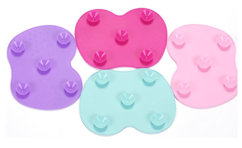 Tapis Nettoyage Pinceaux  Maquillage Silicone Professionnel - Saunders Cosmétiques
